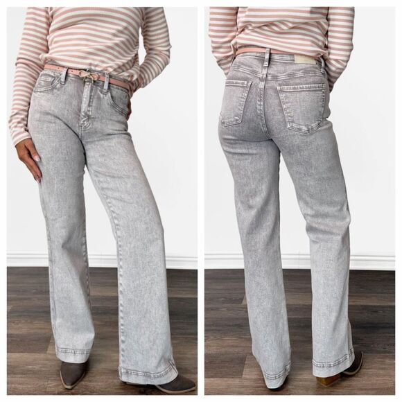 The Maisie from Saige High-Rise Tummy Control Straight Leg Denim 11/30 - Picture 2 of 12